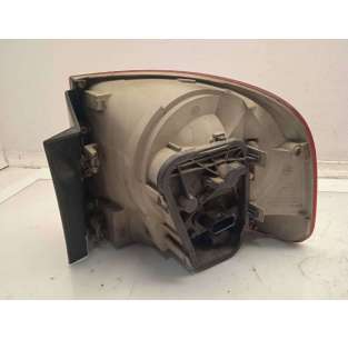 PILOTO TRASERO IZQUIERDO... 2