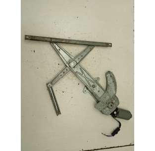 ELEVALUNAS DELANTERO...