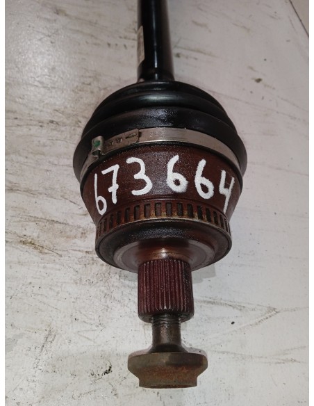 Recambio de transmision delantera derecha para audi a4 avant (8e) 1.9 tdi referencia OEM IAM 8E0407272S  