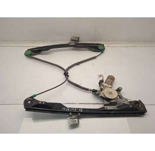 ELEVALUNAS DELANTERO...