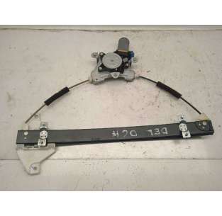 ELEVALUNAS DELANTERO...