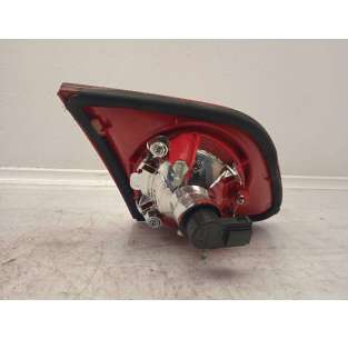 PILOTO TRASERO DERECHO... 2