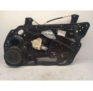 ELEVALUNAS DELANTERO...