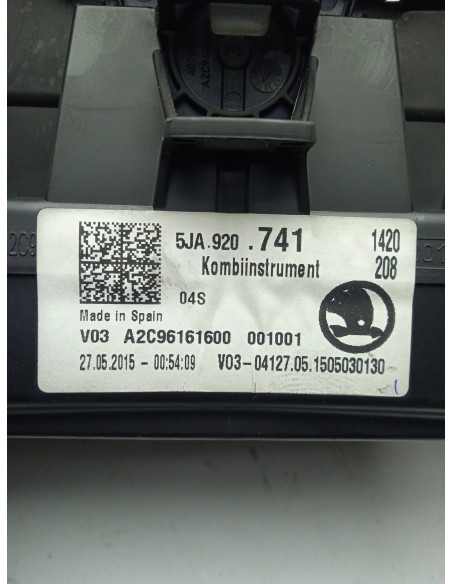 Recambio de cuadro instrumentos para skoda rapid ambition referencia OEM IAM 5JA920741  