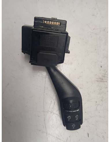 MANDO LIMPIA FORD FOCUS BERLINA (CB4)...