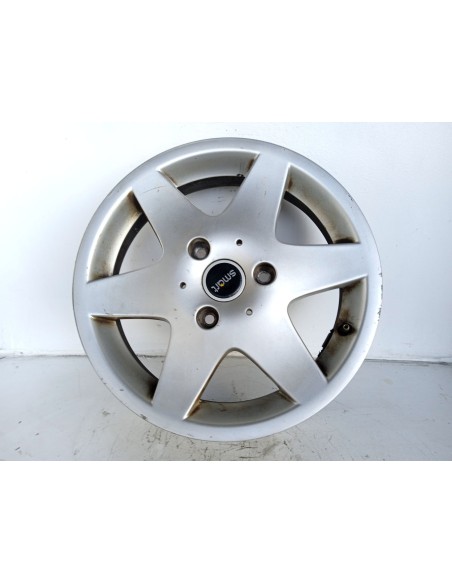 Recambio de llanta para smart coupe edition bluemotion referencia OEM IAM 0006919V003 DELANTERA 