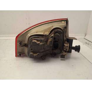 PILOTO TRASERO DERECHO AUDI... 2