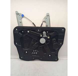 ELEVALUNAS DELANTERO...