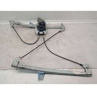 ELEVALUNAS DELANTERO...