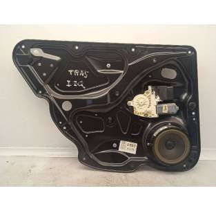 ELEVALUNAS TRASERO...