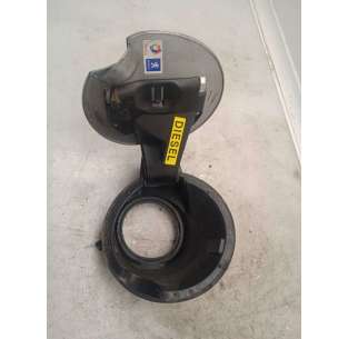 TAPA EXTERIOR COMBUSTIBLE... 2