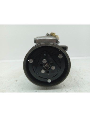 Recambio de compresor aire acondicionado para renault clio grandtour exception referencia OEM IAM 8200953359A  