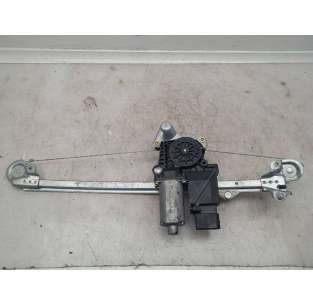 ELEVALUNAS TRASERO...