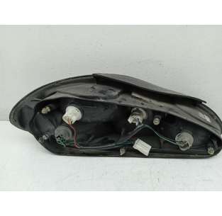 PILOTO TRASERO DERECHO... 2