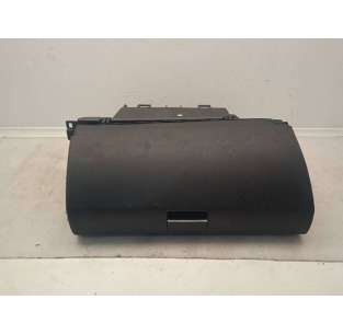 GUANTERA MERCEDES-BENZ...