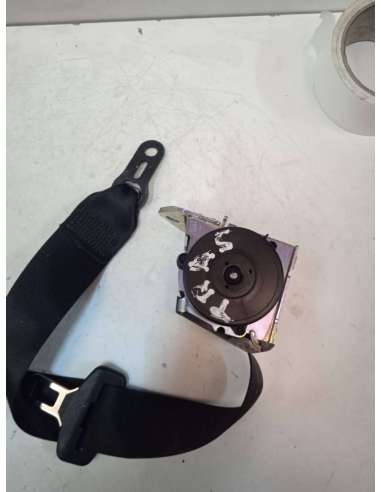 CINTURON SEGURIDAD TRASERO DERECHO -...