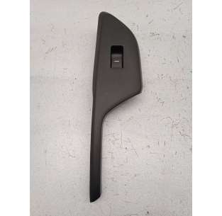 MANDO ELEVALUNAS DELANTERO...