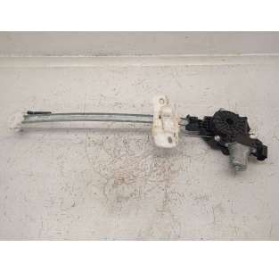 ELEVALUNAS TRASERO... 2