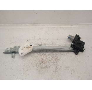 ELEVALUNAS DELANTERO... 2