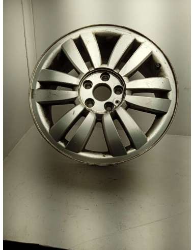 LLANTA - 743898 / 8200433985