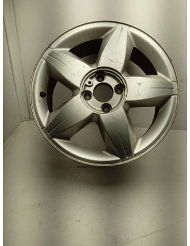 LLANTA - 743909 / 8200508089