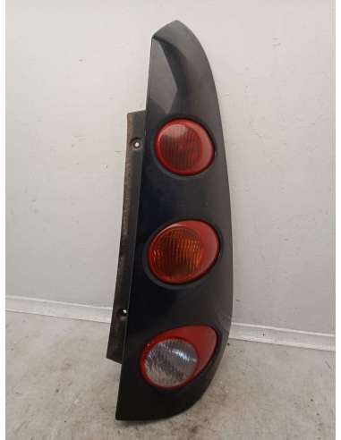 PILOTO TRASERO DERECHO SMART FORFOUR...