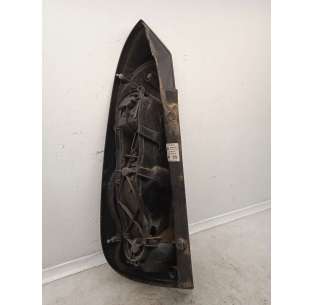 PILOTO TRASERO DERECHO... 2