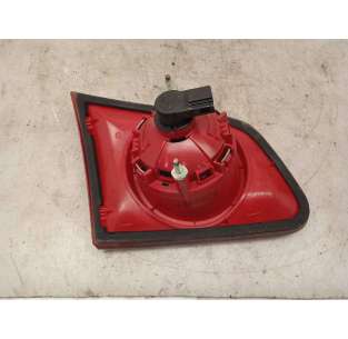 PILOTO TRASERO DERECHO... 2