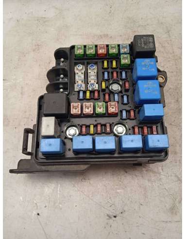 CAJA RELES / FUSIBLES KIA CEED...