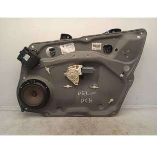 ELEVALUNAS DELANTERO...