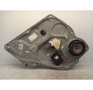 ELEVALUNAS TRASERO...