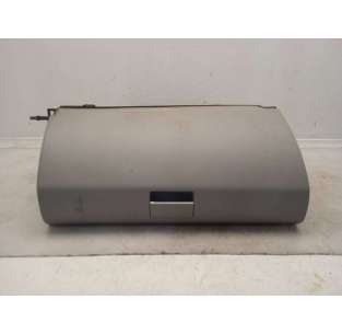 GUANTERA MERCEDES-BENZ...