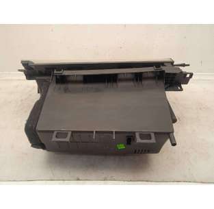 GUANTERA MERCEDES-BENZ... 2