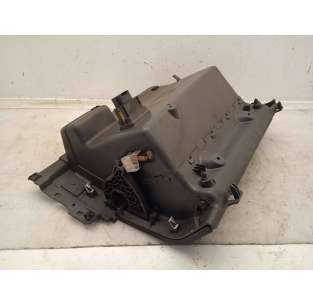 GUANTERA VOLKSWAGEN TOURAN... 2