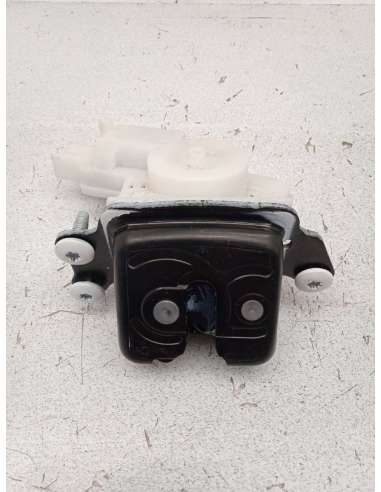 CERRADURA MALETERO / PORTON - 746516...