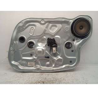 ELEVALUNAS DELANTERO...