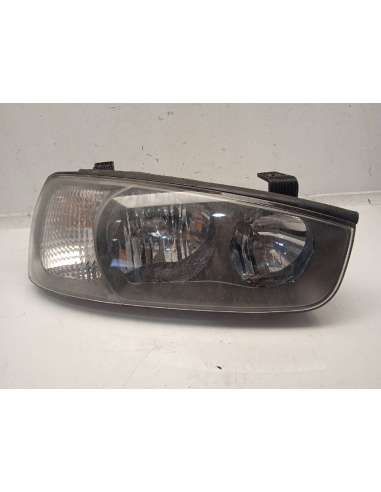 FARO DERECHO HYUNDAI ELANTRA (XD) -...