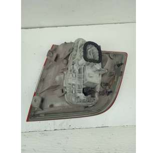 PILOTO TRASERO IZQUIERDO... 2