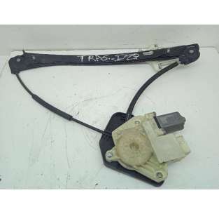 ELEVALUNAS TRASERO...