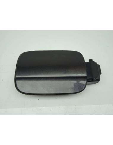 TAPA EXTERIOR COMBUSTIBLE AUDI A4...