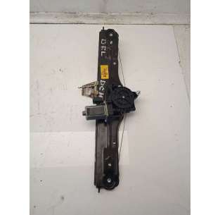 ELEVALUNAS DELANTERO...