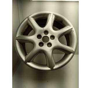 LLANTA - 752818 / 4R831007BA