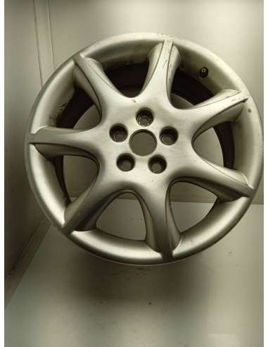 LLANTA - 752820 / 4R831007BA