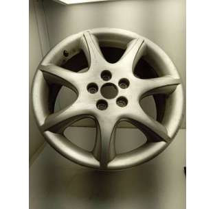 LLANTA - 752835 / 4R831007BA