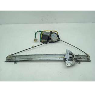 ELEVALUNAS DELANTERO...