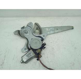 ELEVALUNAS TRASERO DERECHO...