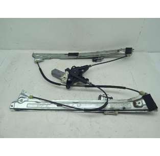 ELEVALUNAS DELANTERO...