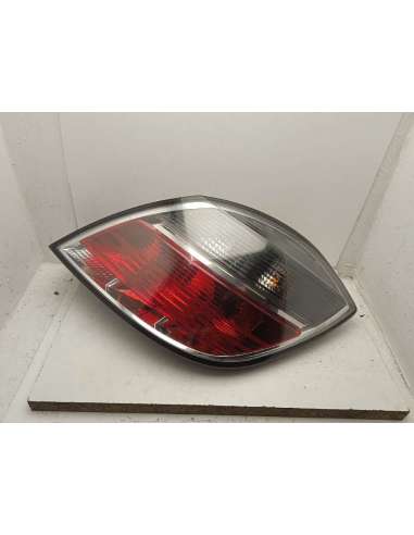 PILOTO TRASERO DERECHO OPEL ASTRA H...