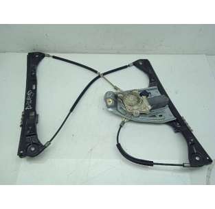 ELEVALUNAS DELANTERO...