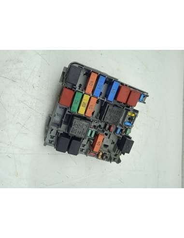 CAJA RELES / FUSIBLES OPEL COMBO D -...